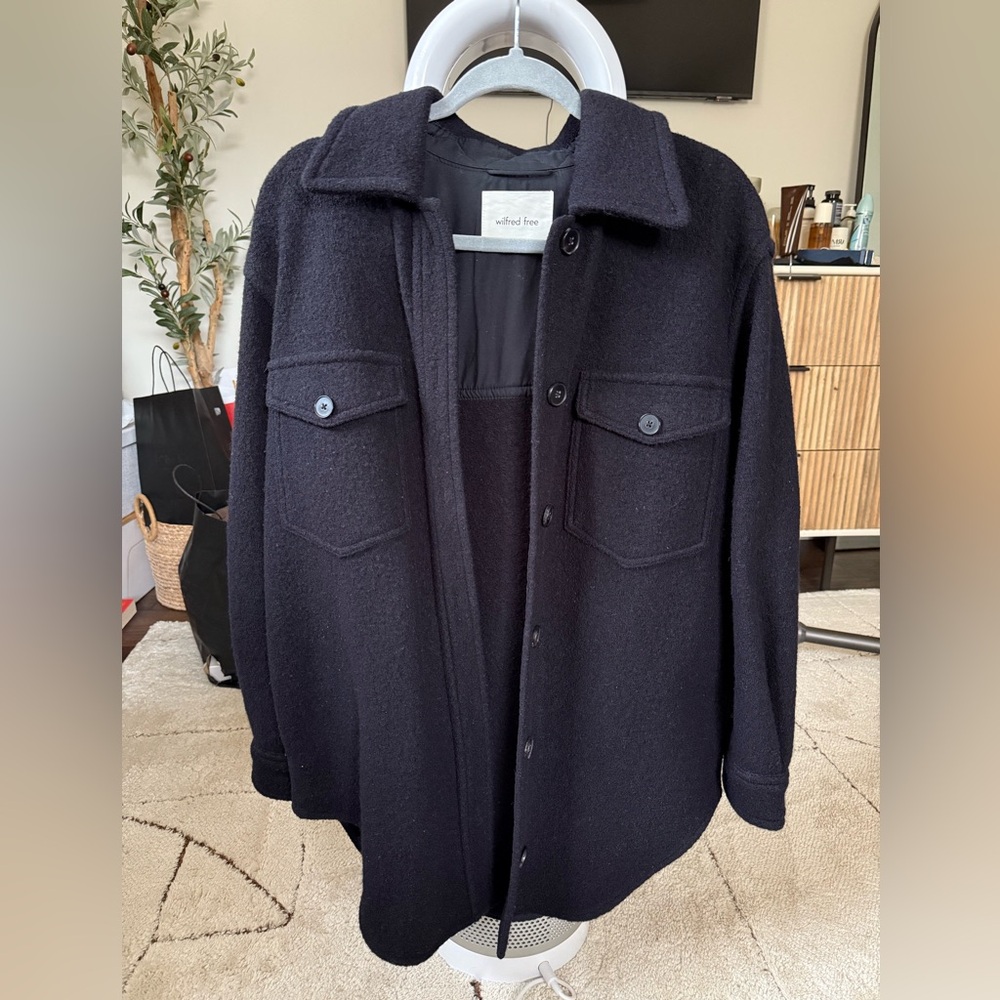 Aritzia Wilfred ganna long shirt jacket black
